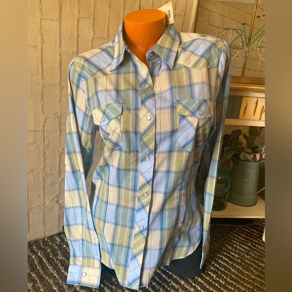 Roper Women’s Western Snap Button Plaid Long Sleeve Yolk Pearl Snap Shirt M NWT!